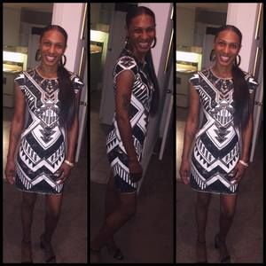 Meet your Posher, Yatyatonia